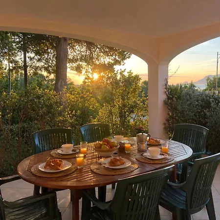 Elegant 100m From Pellicano Sea View & Private Garden Villa *