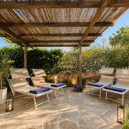 Elegant 100m From Pellicano Sea View & Private Garden Villa *